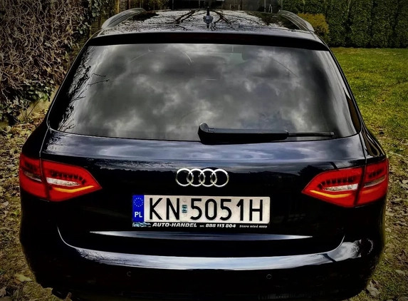 Audi A4 cena 46900 przebieg: 210000, rok produkcji 2012 z Sulejów małe 562